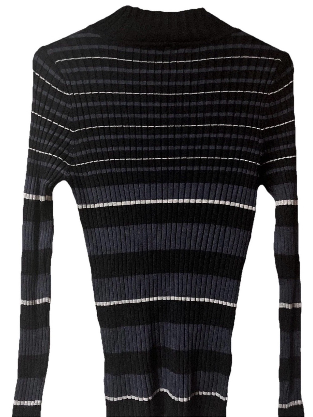 NOBO ~ No Boundaries ~ Women’s ~ Sweater ~ Juniors ~ Size XL ~ (15 - 17)